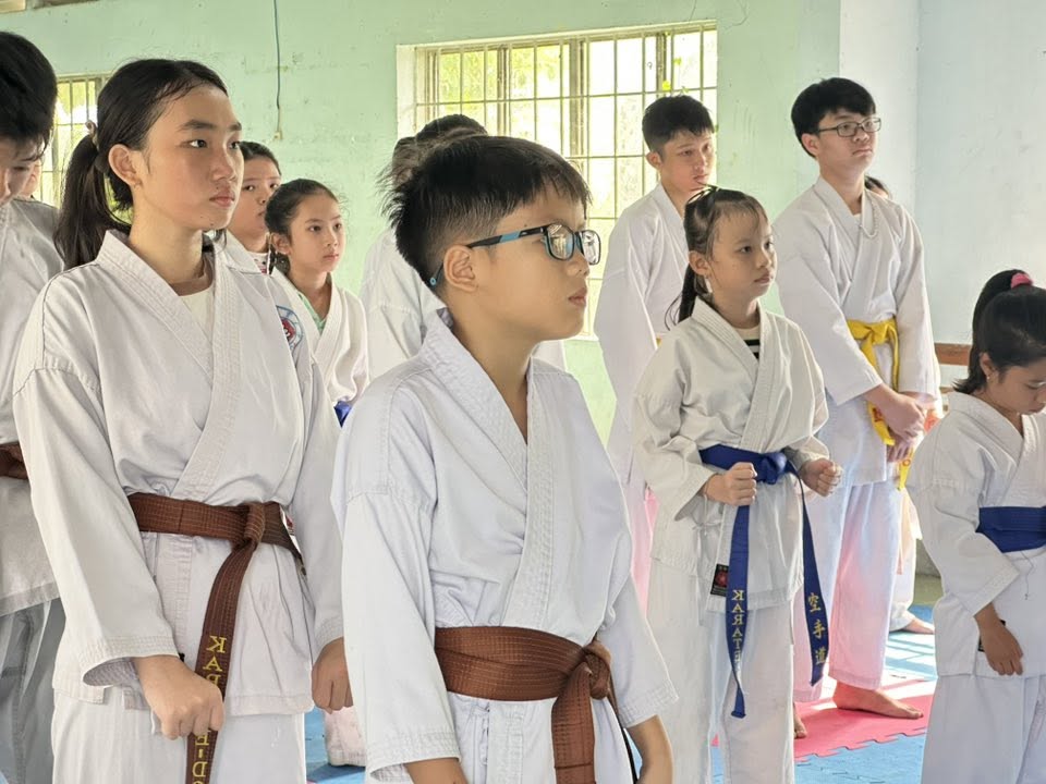 Tập Kata Karate